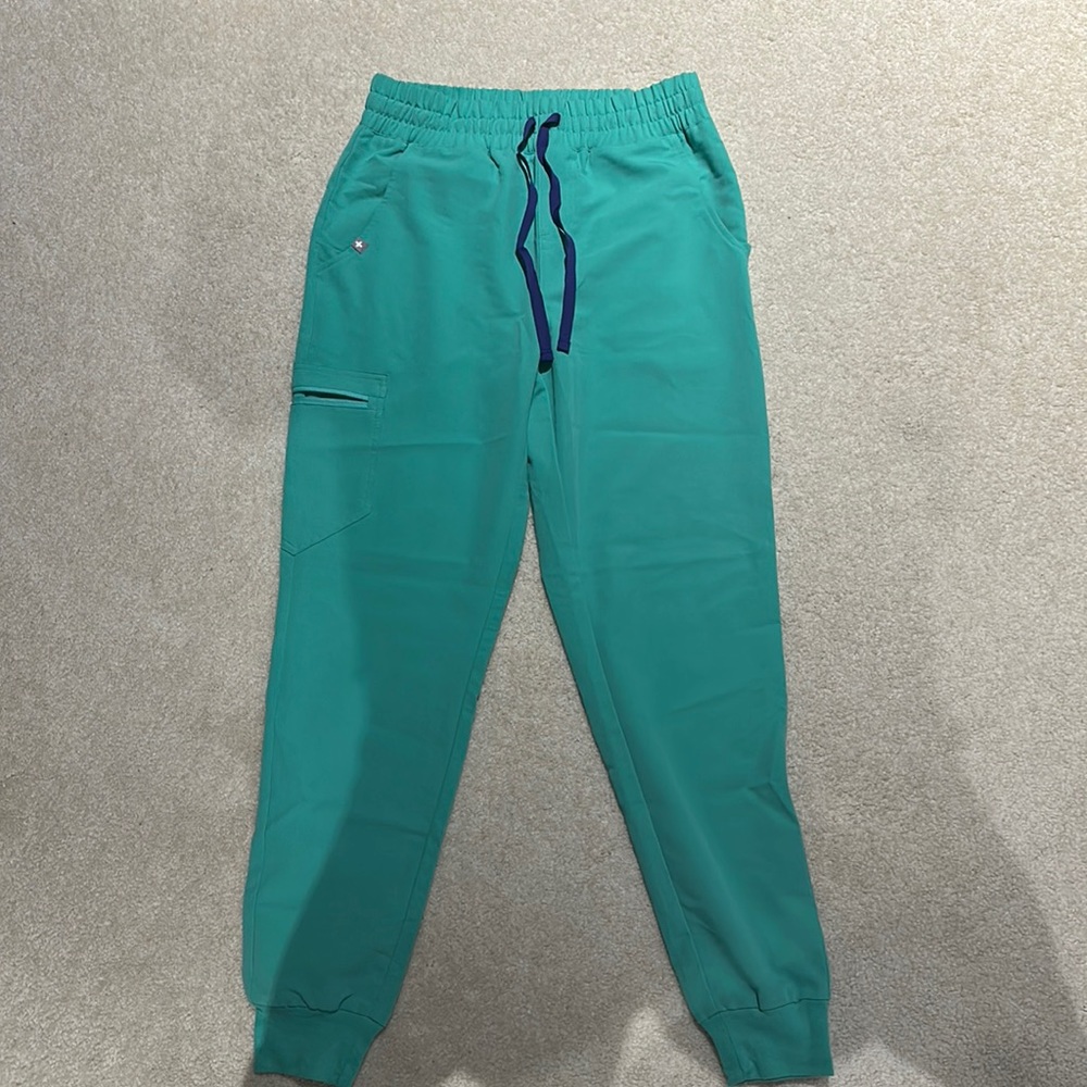 FIGs scrub jogger pants